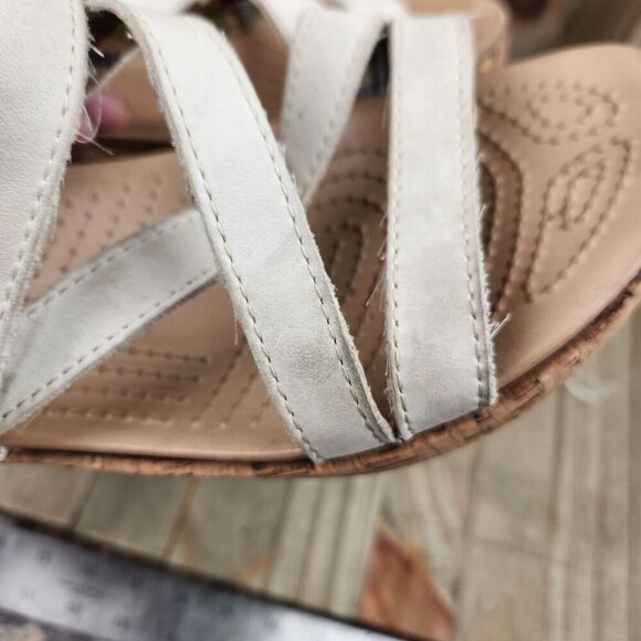 Womens Crocs A-Leigh size 9 Faux Cork Wedge Sandals - Picture 8 of 9